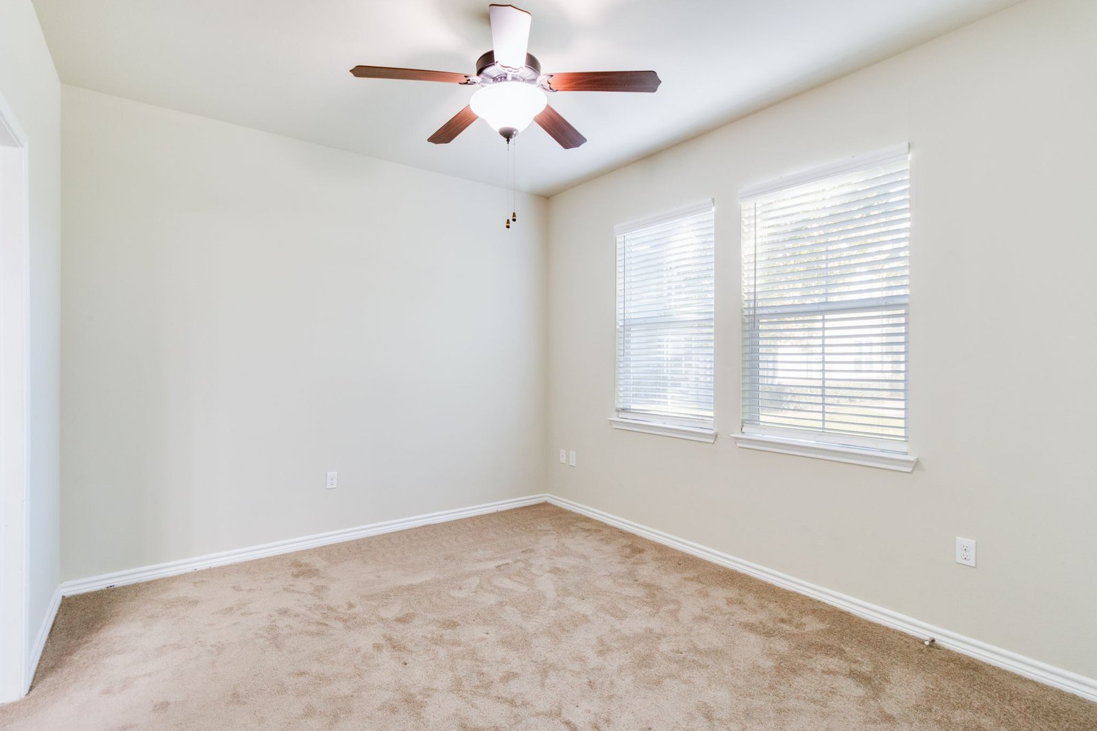 44-web-or-mls-9613 Maurice Ave 1108-10