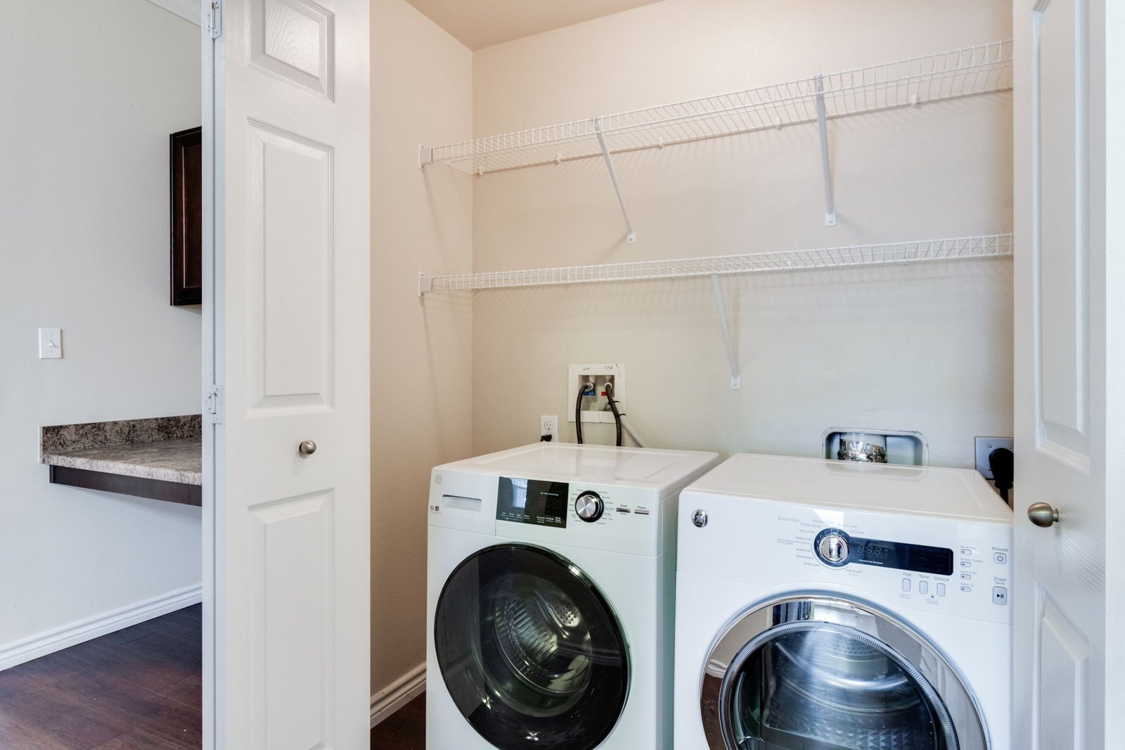 62-web-or-mls-9613 Maurice Ave 3103-12