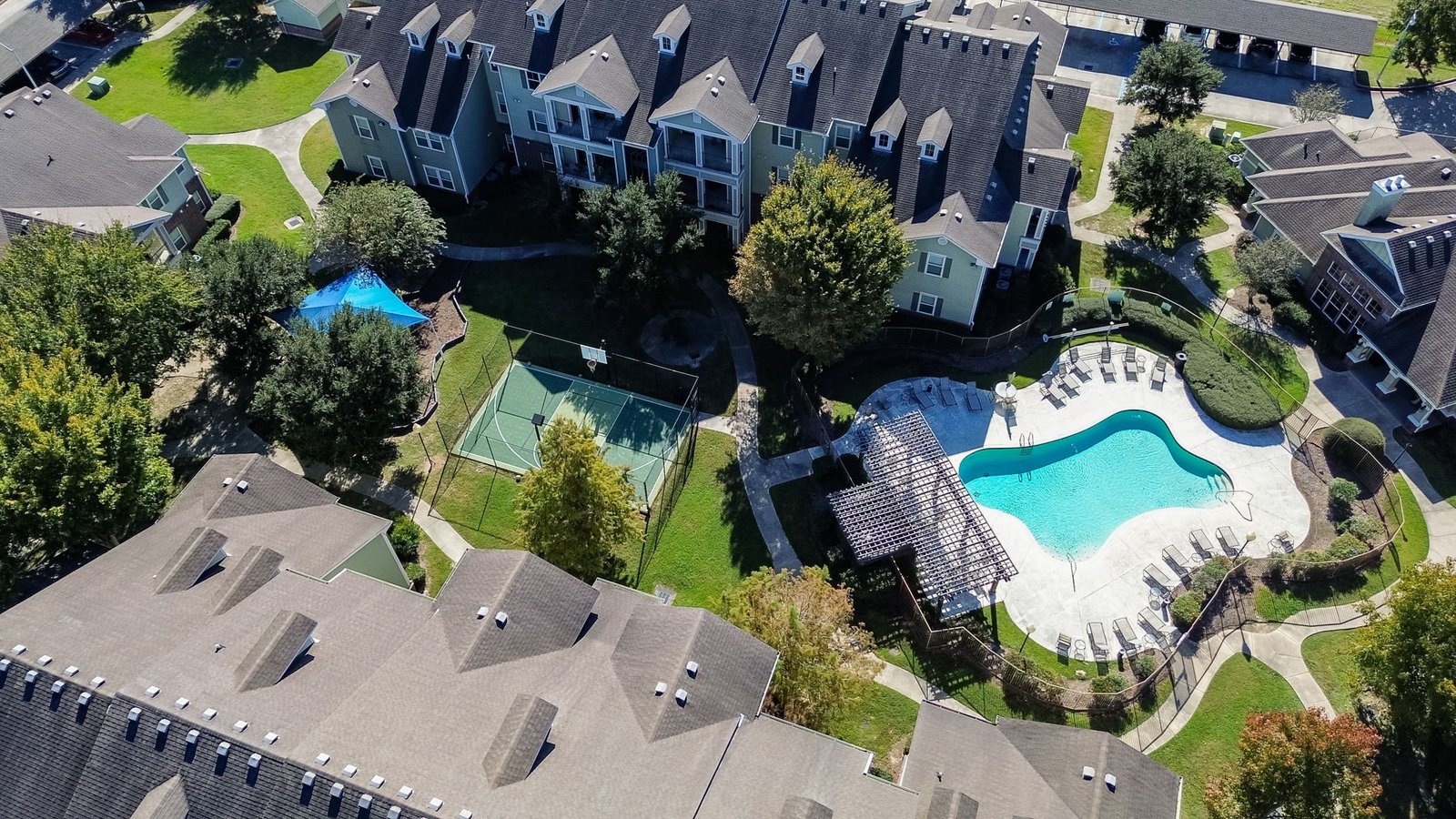 71-web-or-mls-9613 Maurice Ave Aerials-3